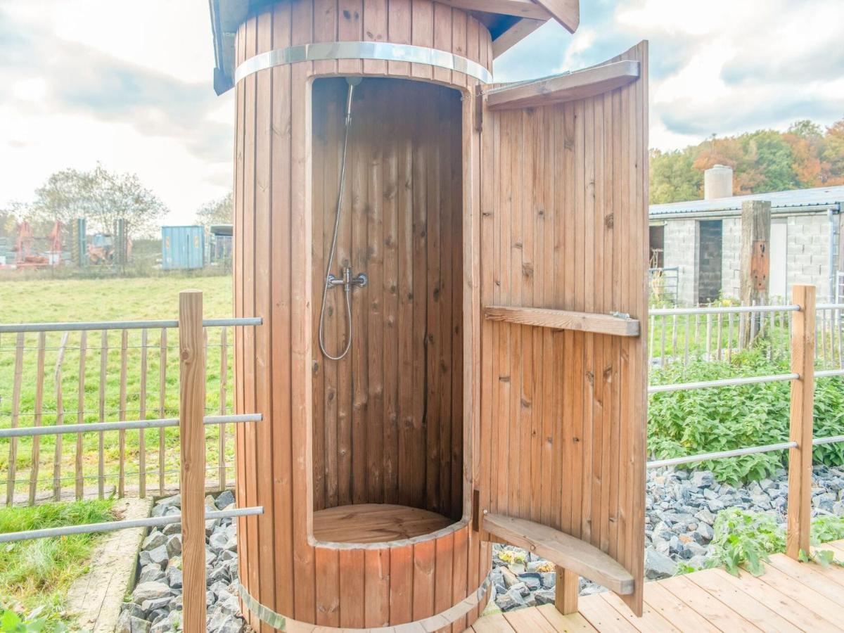 Luxurious House With Sauna In A Farm In باستونيا المظهر الخارجي الصورة